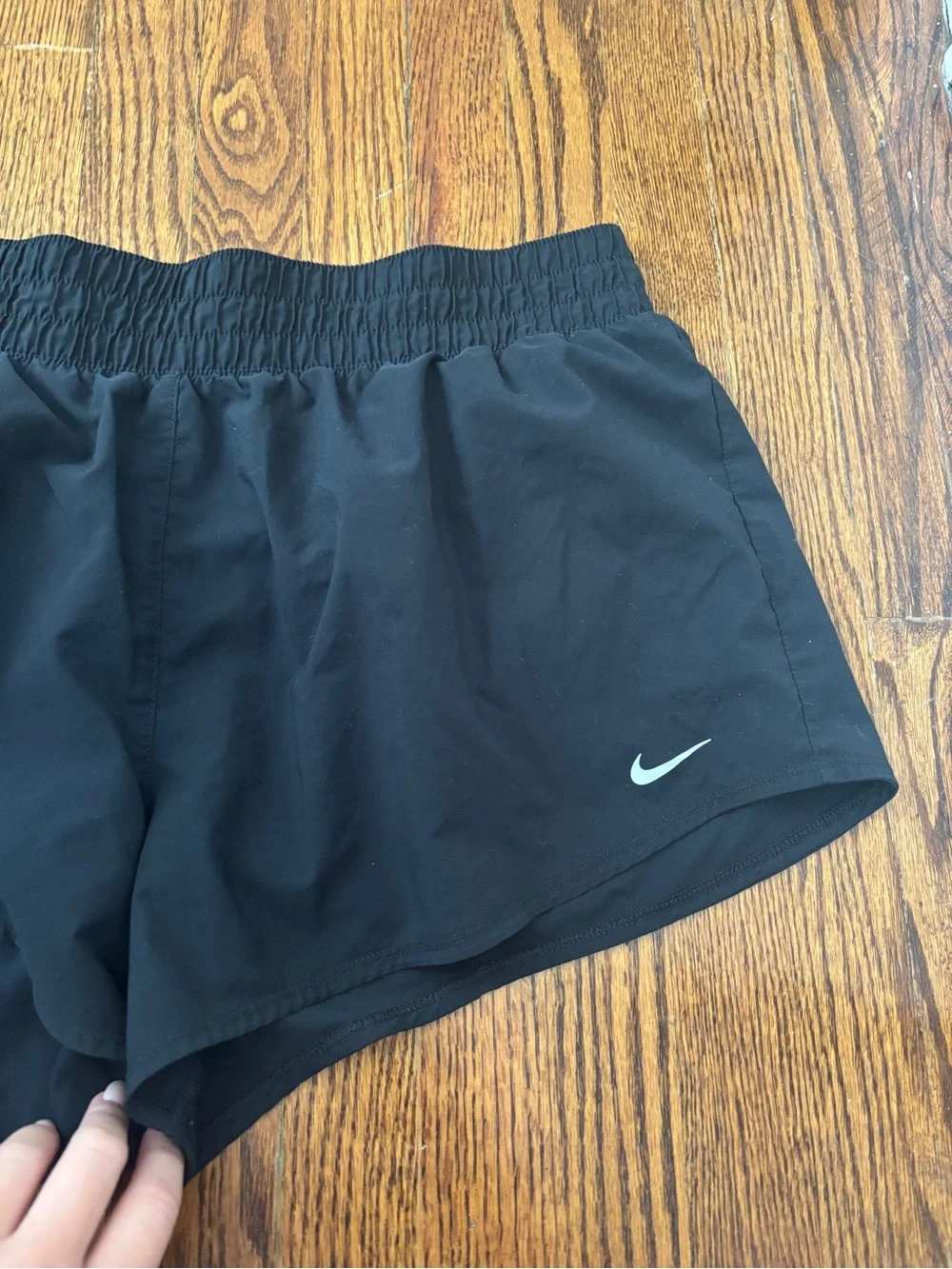 Nike drifit shorts